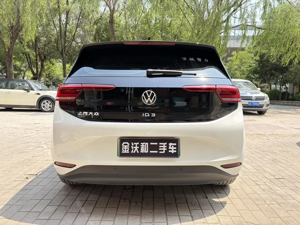 Volkswagen ID.3 Volkswagen ID.3 2025 Smart Pure Smart Edition 2024 — thumbnail 2