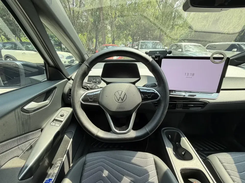 Volkswagen ID.3 Volkswagen ID.3 2025 Smart Pure Smart Edition 2024 — thumbnail 5