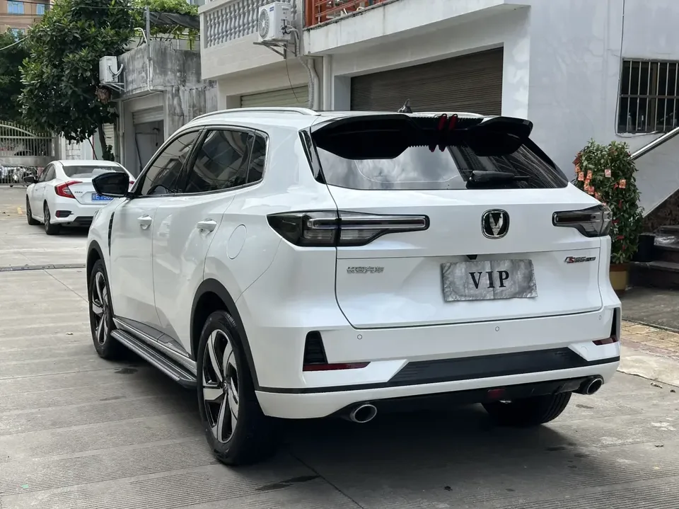 Changan CS55 Plus Changan CS55 PLUS 2024 The third generation 1.5T DCT premium model 2024 — миниатюра 4