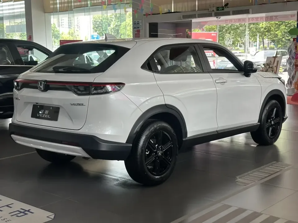 Honda VEZEL Binzhi 2026 1.5L CVT Pioneer Edition 2026 — thumbnail 4