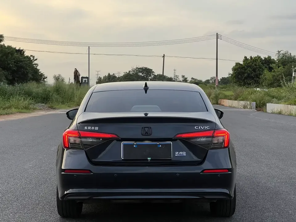 Honda CIVIC Civic 2022 240TURBO CVT Dynamic Edition 2022 — миниатюра 2