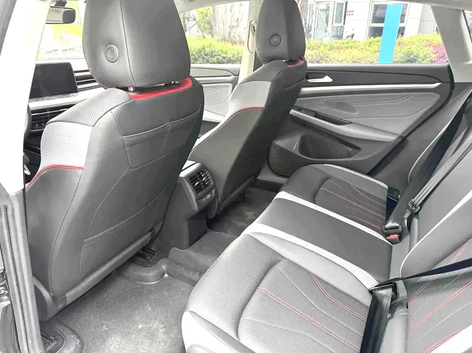 Volkswagen Lamando Lingdu 2024 Lingdu L 280TSI DSG Hot Edition 2024 — thumbnail 3