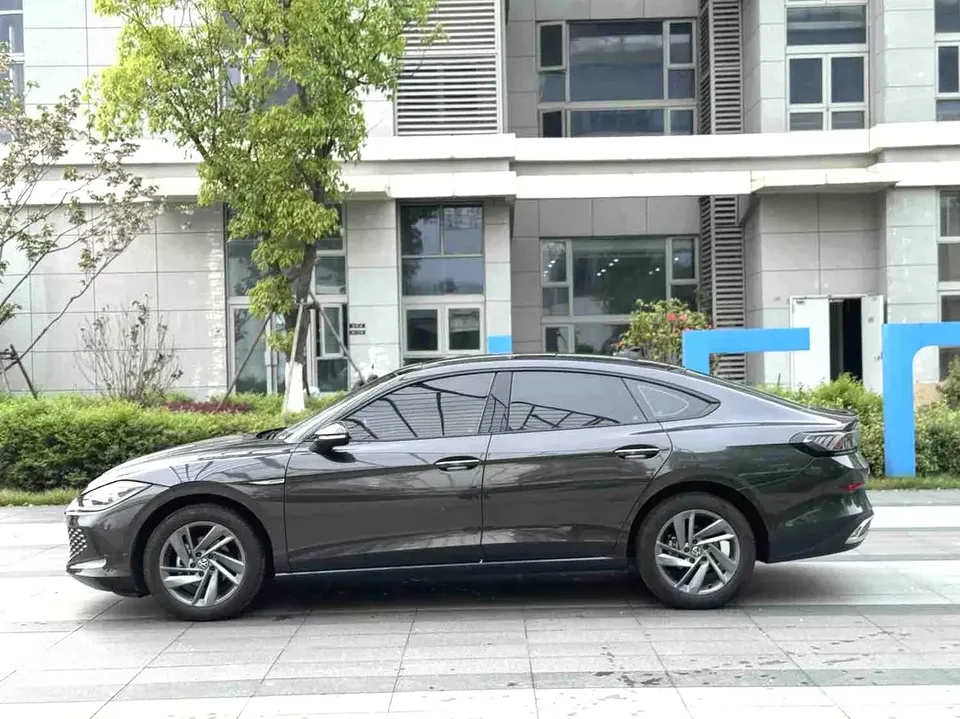 Volkswagen Lamando Lingdu 2024 Lingdu L 280TSI DSG Hot Edition 2024 — thumbnail 4