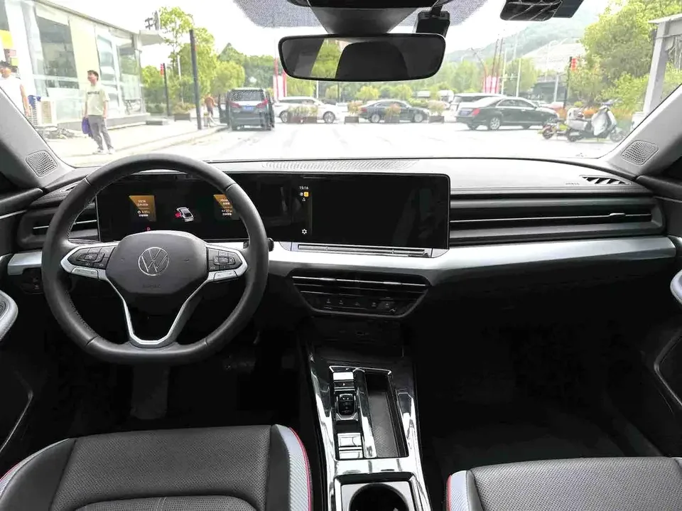 Volkswagen Lamando Lingdu 2024 Lingdu L 280TSI DSG Hot Edition 2024 — thumbnail 5