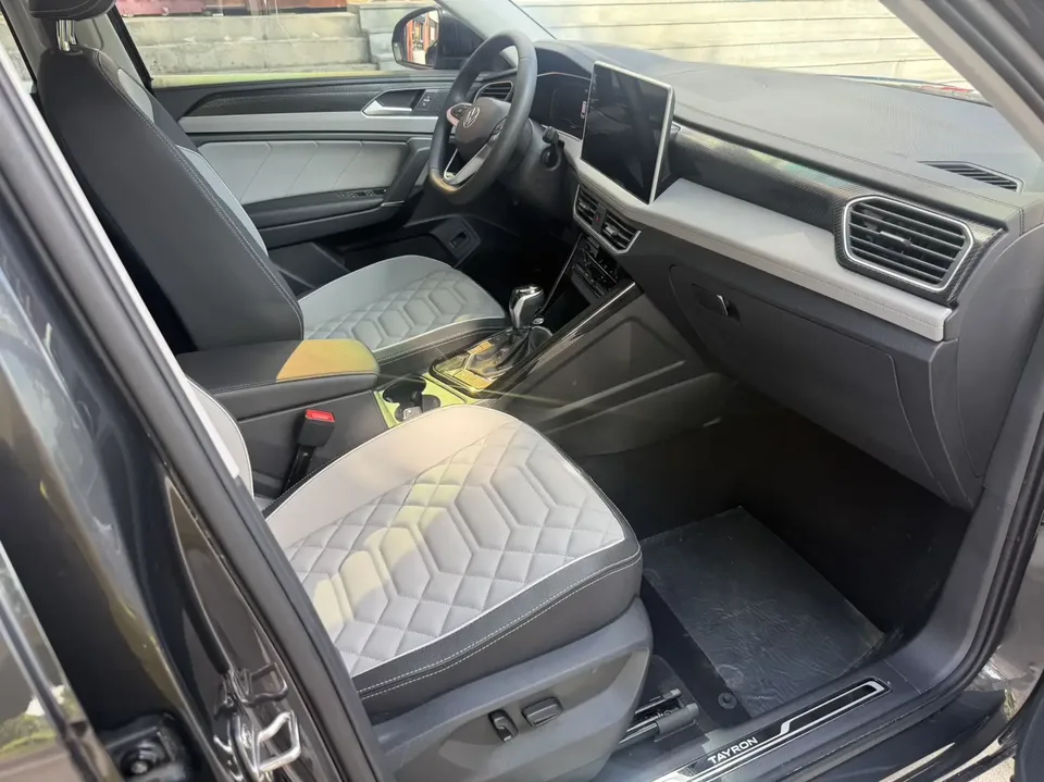 Volkswagen Tayron Tanyue 2023 280TSI 2WD Luxury Plus Advanced Edition 2022 — thumbnail 3
