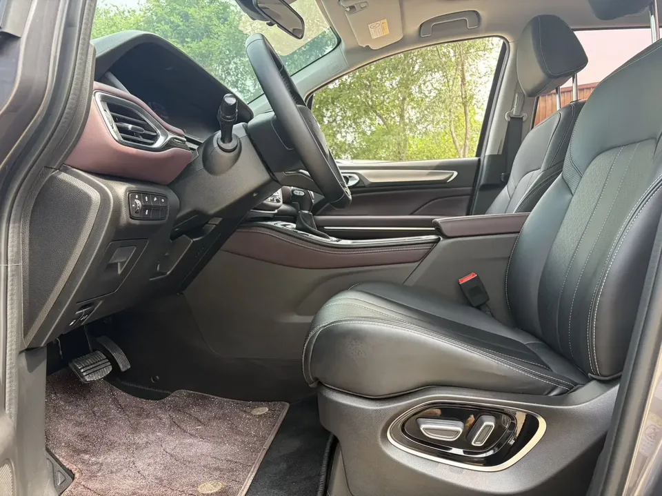 GAC Trumpchi M6 Trumpchi M6 2021 Pro 270T AT Premium Edition 2022 — thumbnail 3