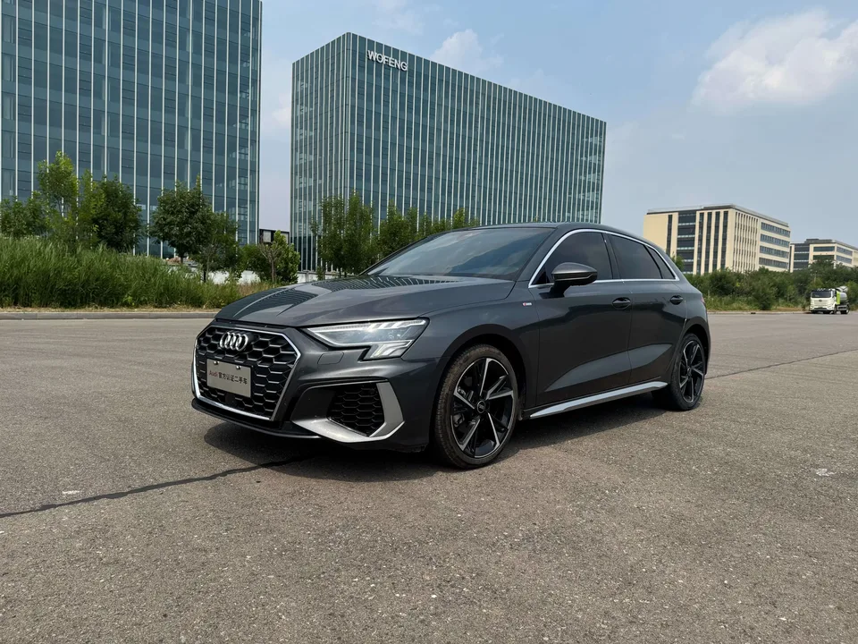 Audi A3 Audi A3 2024 Sportback 35 TFSI Stylish and sporty 2024 — photo 1, buy with delivery to Moscow