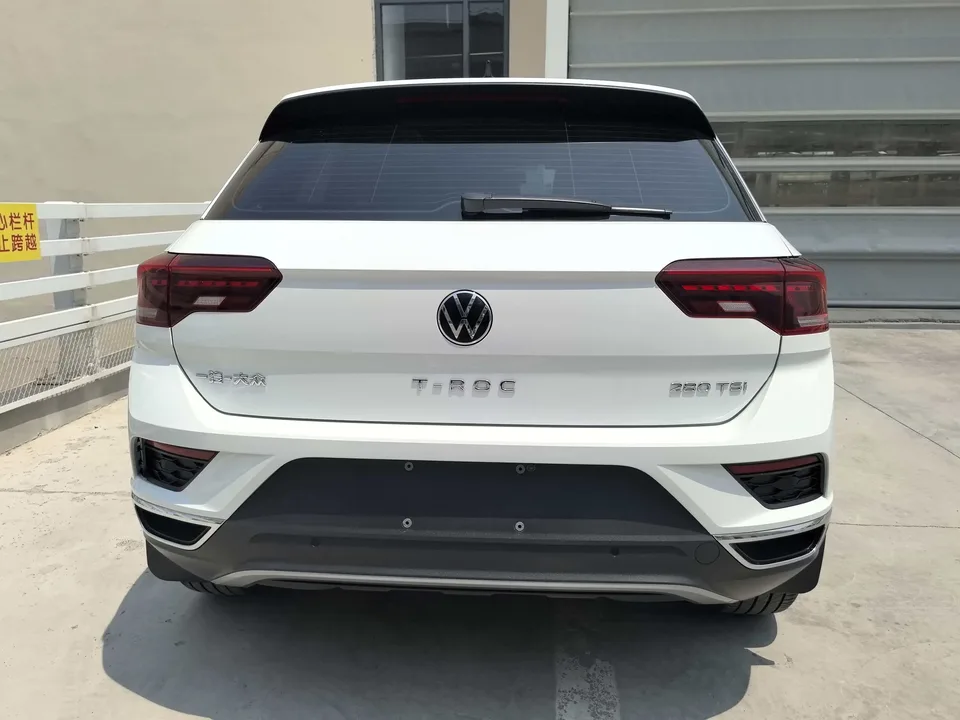 Volkswagen T-Roc TANG 2022 280TSI DSG 2WD Comfort PLUS 2022 — thumbnail 2