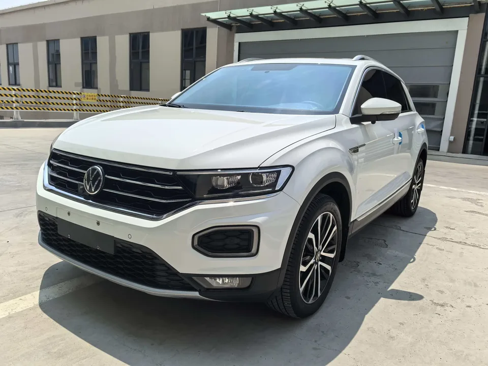 Volkswagen T-Roc TANG 2022 280TSI DSG 2WD Comfort PLUS 2022 — photo 1, buy with delivery to Moscow
