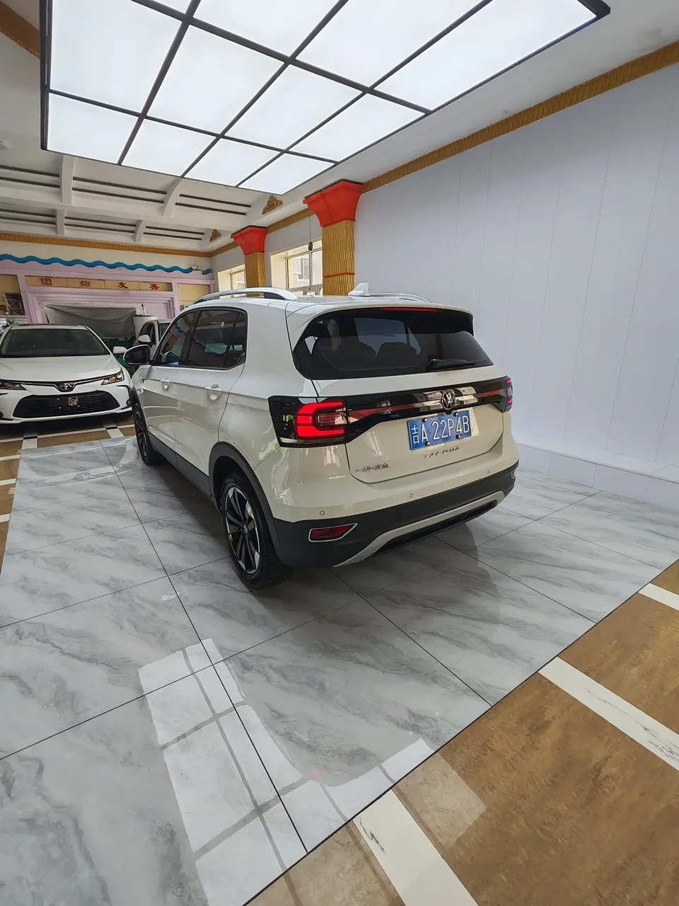 Volkswagen Explore the shadows Explore the shadows 2021 1.5L Automatic Joy-Link Edition 2023 — thumbnail 2