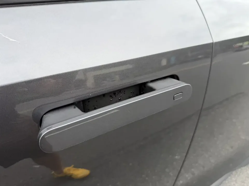 Changan UNI-V Changan UNI-V 2024 1.5T Premium 2024 — thumbnail 3