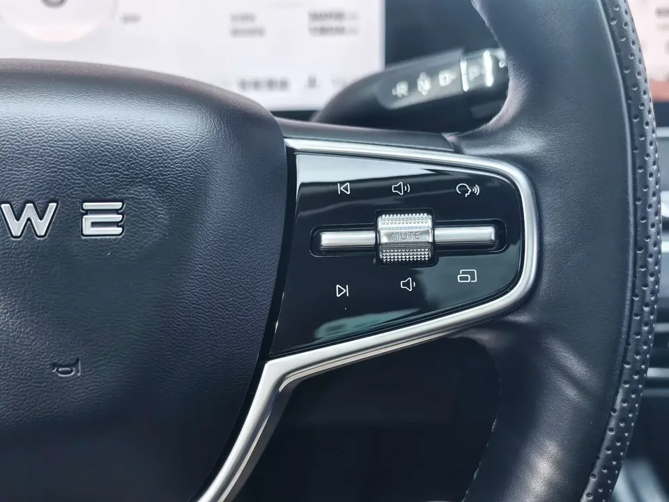 Roewe D7 DMH Roewe D7 DMH 2023 125 Ultimate 2024 — thumbnail 3