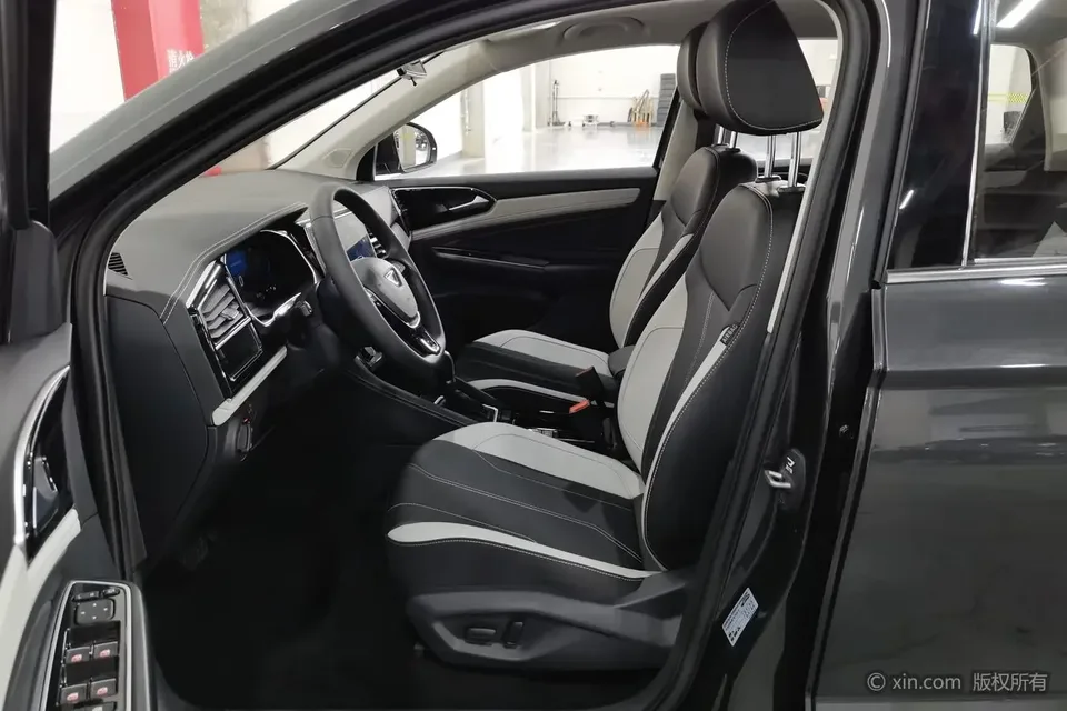 Jetta VS7 Jetta VS7 2024 280TSI Automatic Glory Edition 2025 — thumbnail 5