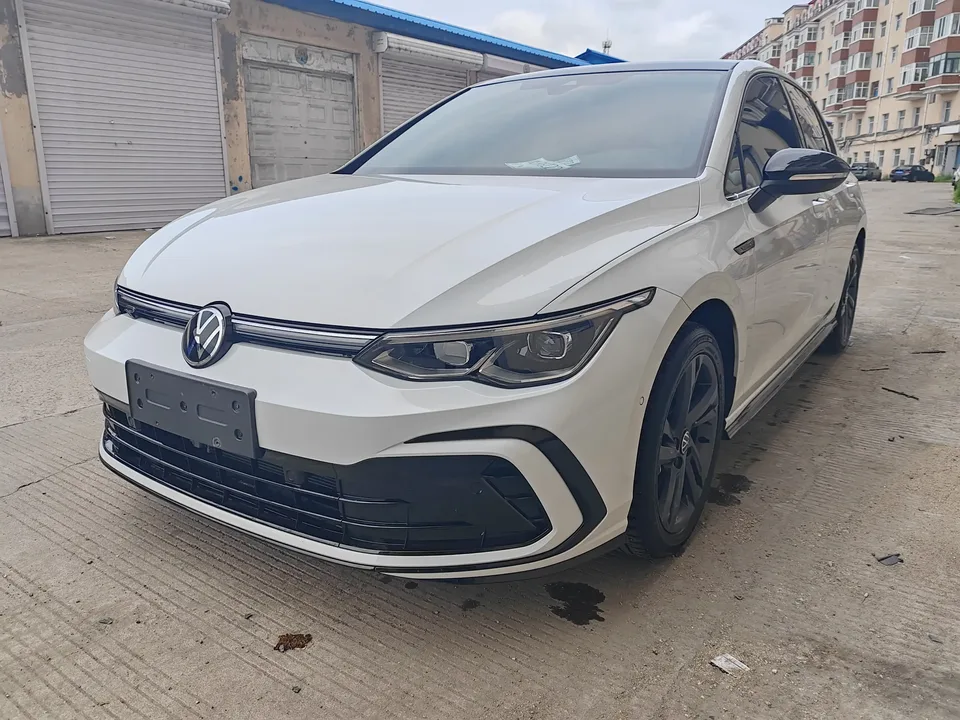 Volkswagen Golf golf 2021 280TSI DSG R-Line 2022 — photo 1, buy with delivery to Moscow