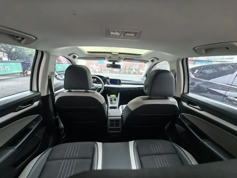 Volkswagen Golf golf 2021 280TSI DSG Pro 2022 — миниатюра 4