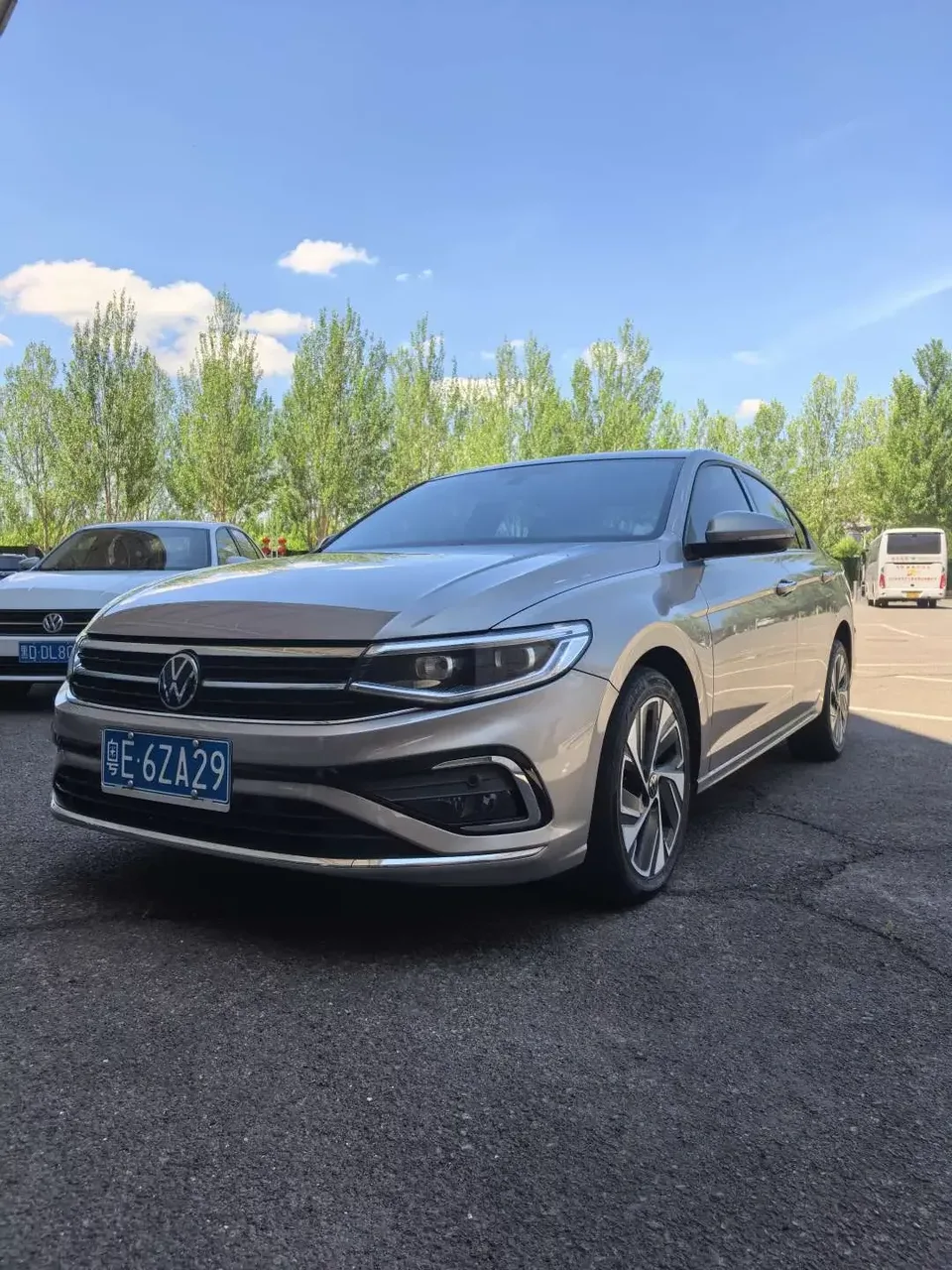 Volkswagen Bora Bora 2023 200TSI DSG Intelligent Driving PRO Edition 2023 — photo 1, buy with delivery to Moscow