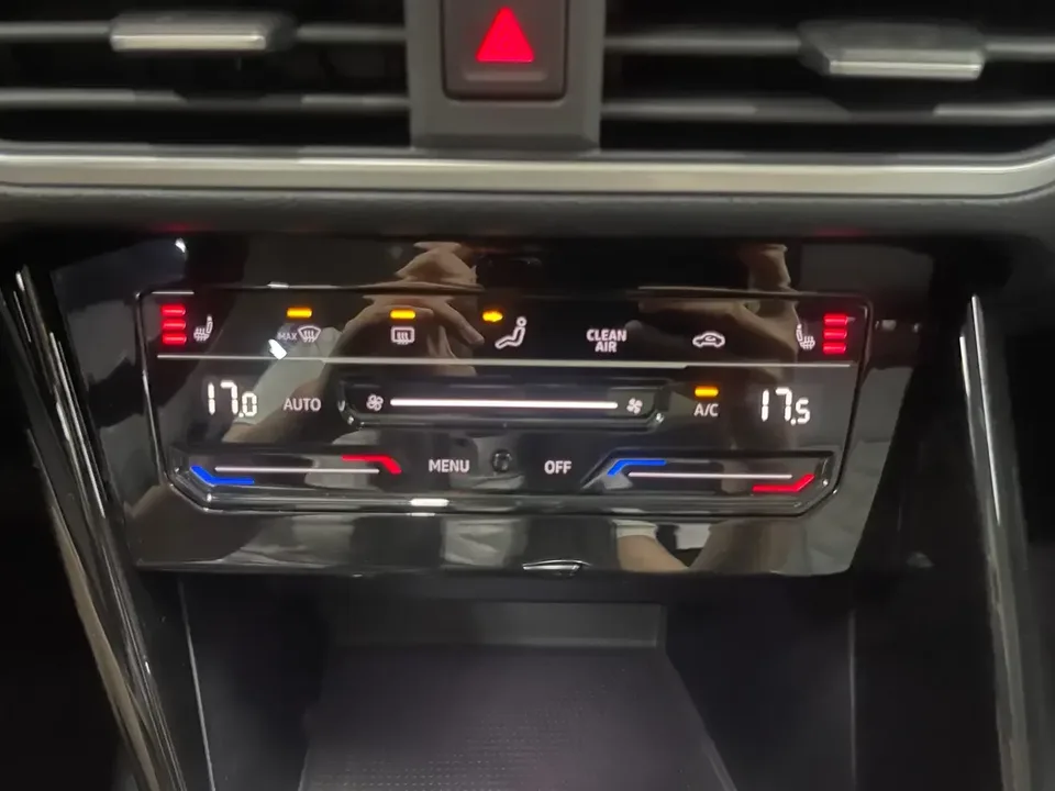 Volkswagen Tayron Tanyue 2023 280TSI 2WD Luxury Plus Advanced Edition 2023 — thumbnail 4