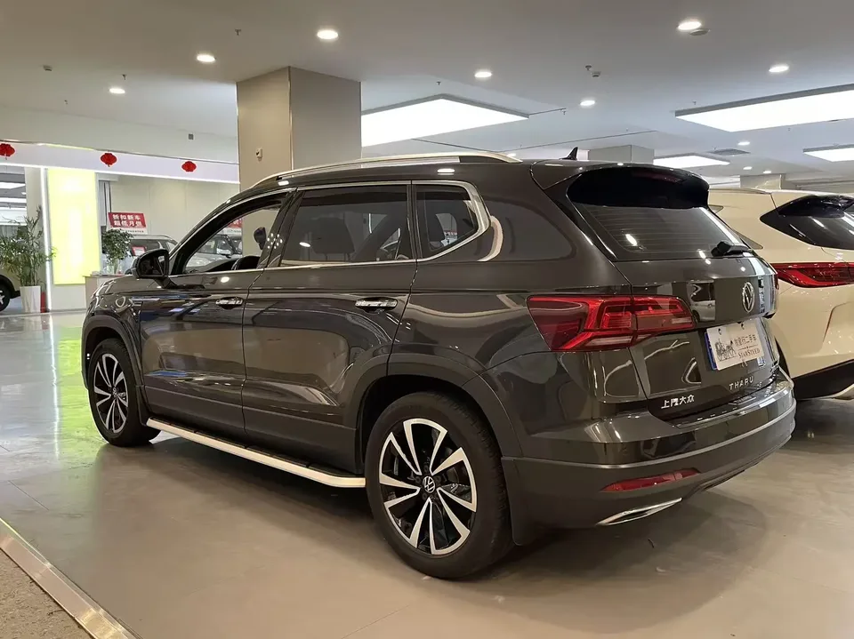 Volkswagen Tharu tuyue 2022 280TSI 2WD Deluxe Edition 2023 — миниатюра 2