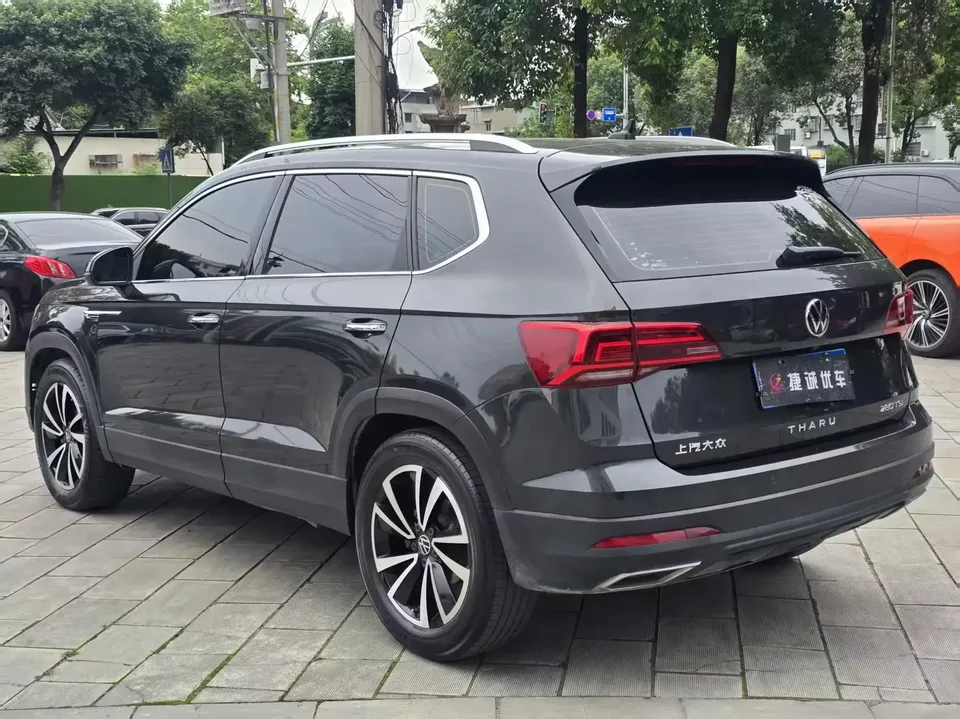 Volkswagen Tharu tuyue 2022 280TSI 2WD Flagship Edition 2023 — thumbnail 2