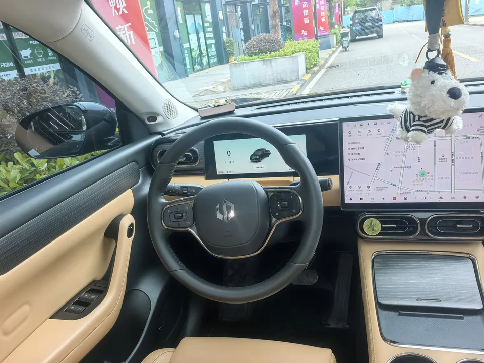 Leapmotor Zero running C11 Zero running C11 2024 Pure Electric 580 Premium Edition 2024 — thumbnail 4