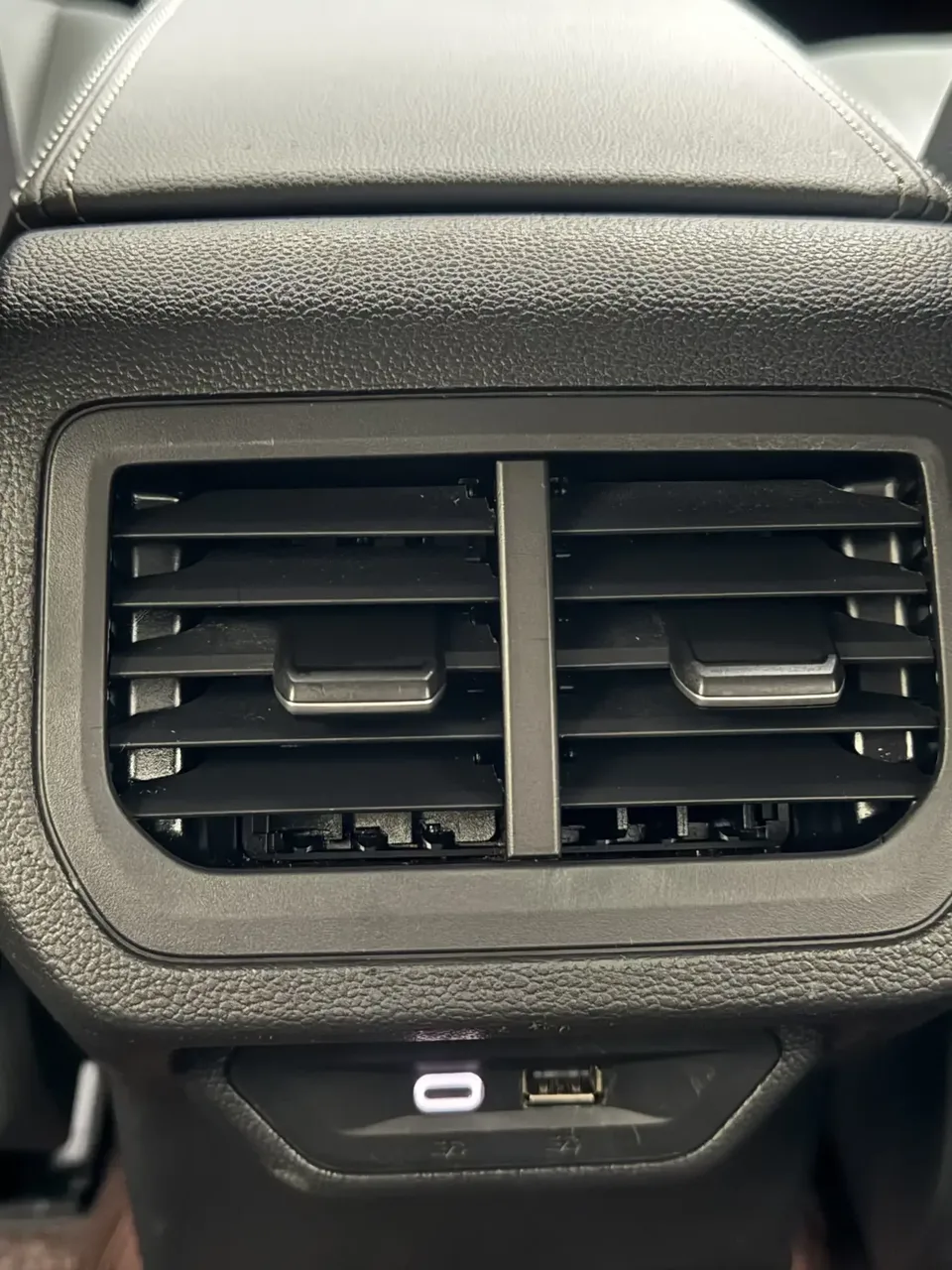 Volkswagen Lavida Lavida 2024 1.5L Automatic Starry Sky 5 Million Edition 2024 — миниатюра 5