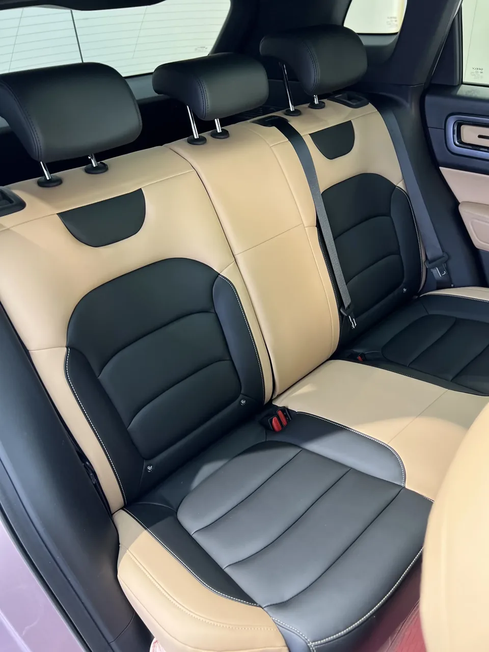 Geely ICON Geely ICON 2023 1.5TD Chocolate Edition 2023 — thumbnail 5