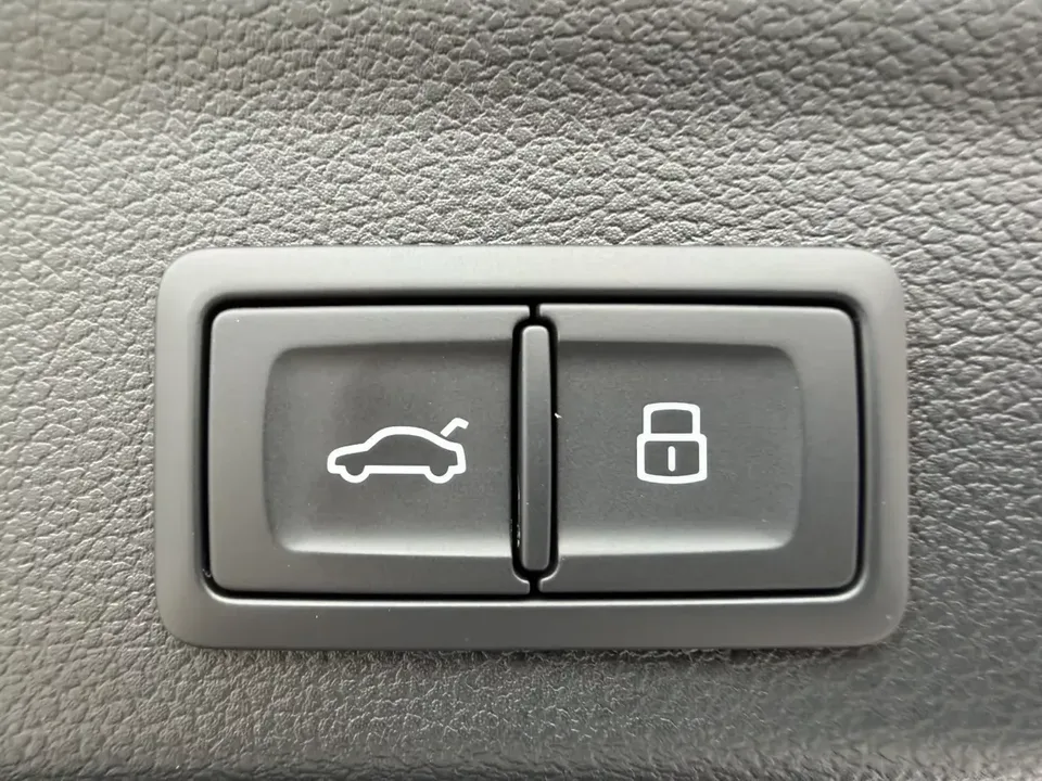 Audi Q3 Audi Q3 2022 35 TFSI Stylish Dynamic 2022 — thumbnail 3