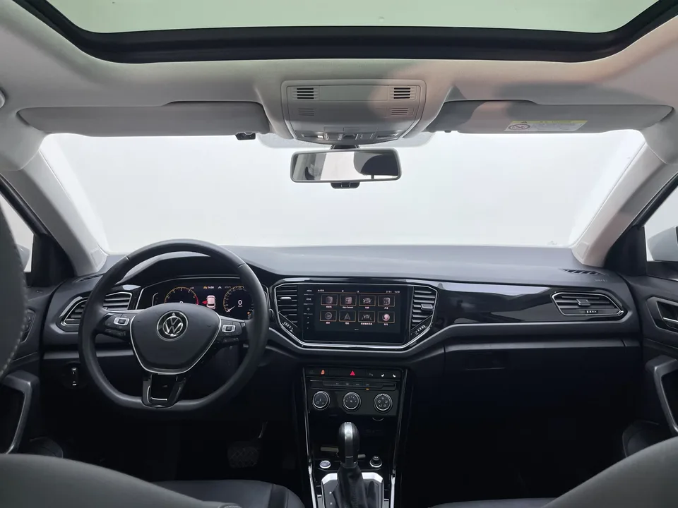 Volkswagen T-Roc TANG 2022 280TSI DSG 2WD Comfort PLUS 2022 — thumbnail 4