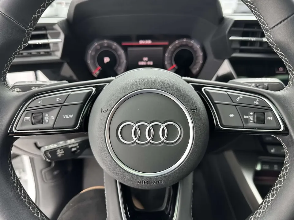 Audi A3 Audi A3 2022 Sportback 35 TFSI Luxury Sports 2023 — thumbnail 4