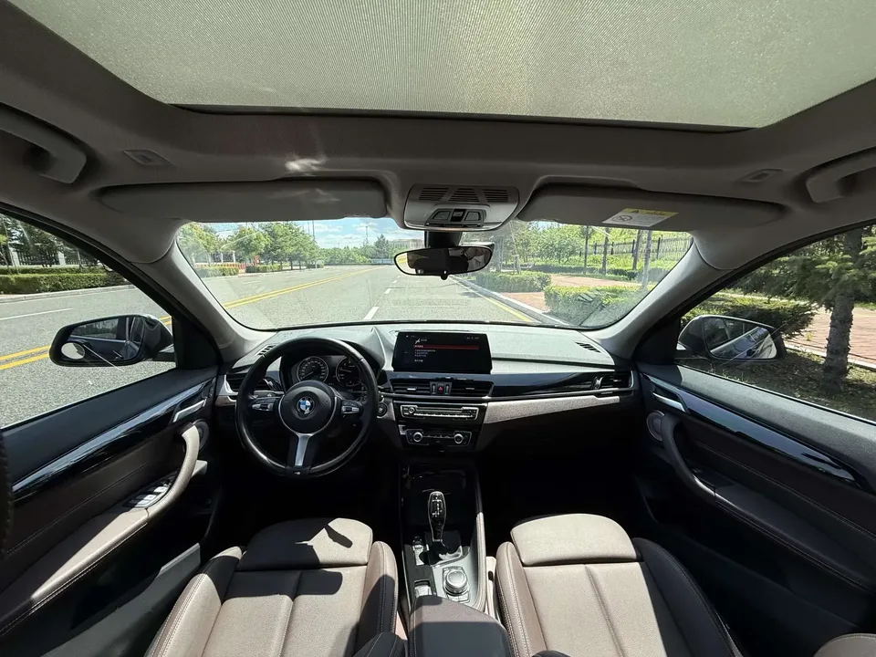 BMW X1 BMW X1 2022 sDrive20Li Premium 2022 — thumbnail 3