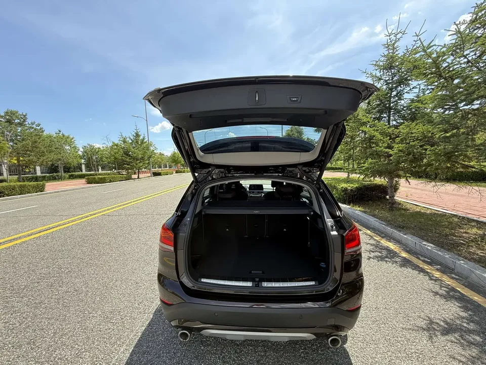 BMW X1 BMW X1 2022 sDrive20Li Premium 2022 — thumbnail 4