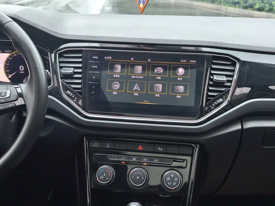 Volkswagen T-Roc TANG 2022 280TSI DSG 2WD Comfort PLUS 2022 — thumbnail 3