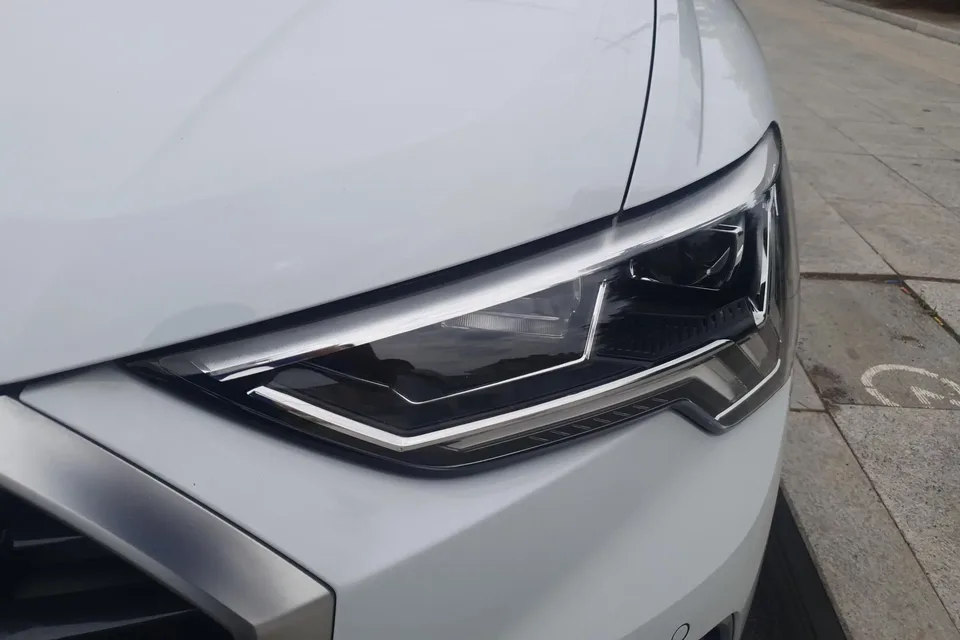 Audi Q3 Audi Q3 2022 35 TFSI Stylish and Elegant 2023 — thumbnail 2