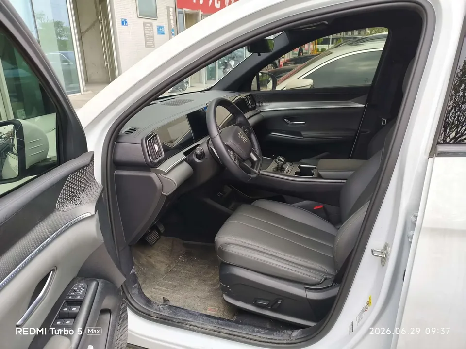 BYD Song Pro DM Song Pro DM 2025 Second generation intelligent driving version DM-i 75KM leading model 2025 — thumbnail 5