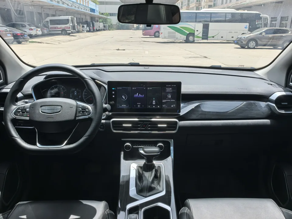 Geely Coolray SX11 Binyue 2025 1.5L CVT Super MAX 2025 — thumbnail 3
