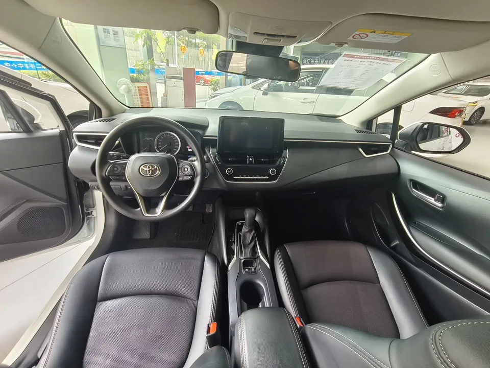 Toyota Corolla Corolla 2022 Dual Engine 1.8L E-CVT Pioneer Edition 2022 — thumbnail 4