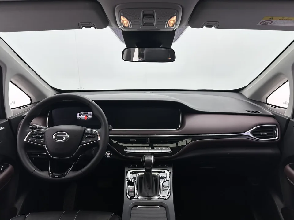 GAC Trumpchi M6 Trumpchi M6 2021 Pro 270T Automatic Deluxe Edition 2022 — миниатюра 3