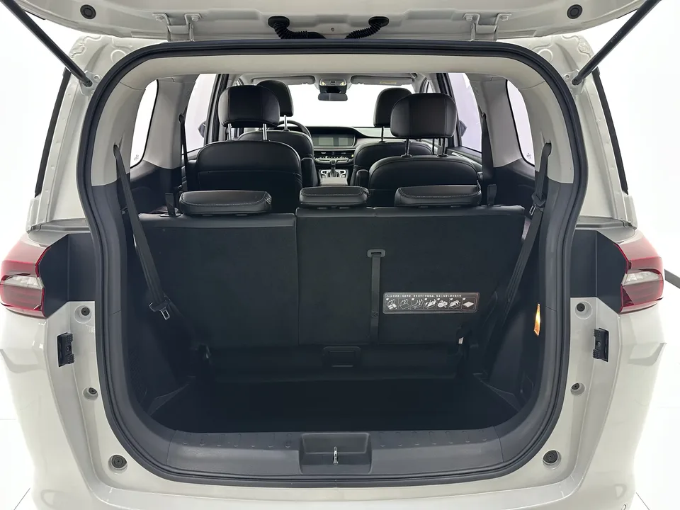 GAC Trumpchi M6 Trumpchi M6 2021 Pro 270T Automatic Deluxe Edition 2022 — миниатюра 5