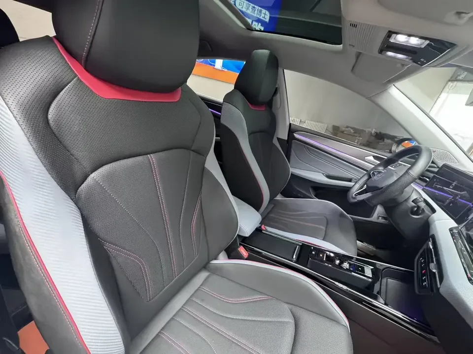 Volkswagen Lamando Lingdu 2023 Lingdu L 280TSI DSG Super Hot Flagship Edition 2023 — thumbnail 5