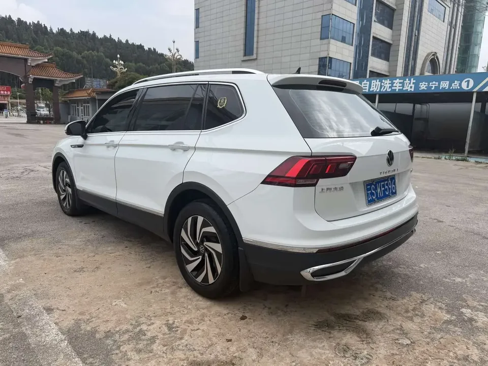 Volkswagen Tiguan L Tiguan L 2023 280TSI Limited Edition 2023 — миниатюра 2
