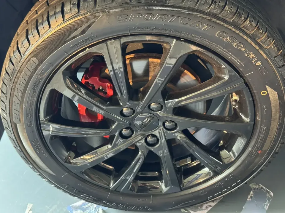 Geely Coolray SX11 Binyue 2021 240T DCT Diamond Edition 2022 — thumbnail 2