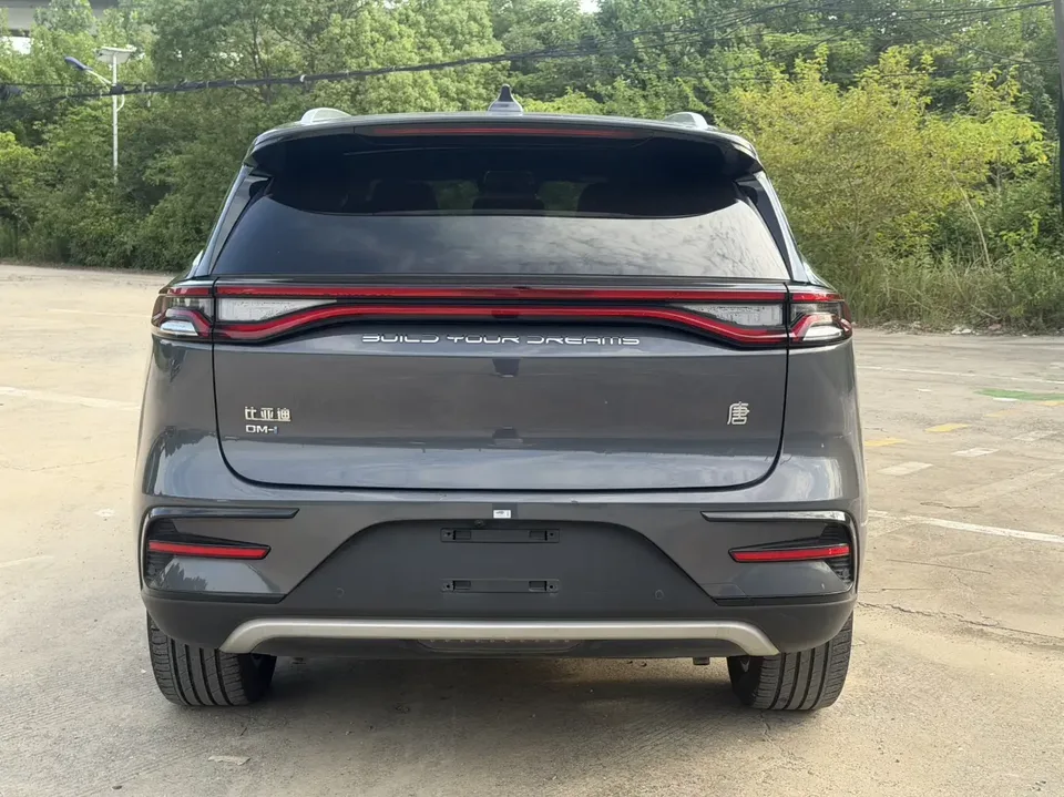 BYD Tang DM Tang DM 2023 DM-i Champion Edition 112KM Premium 2023 — thumbnail 2