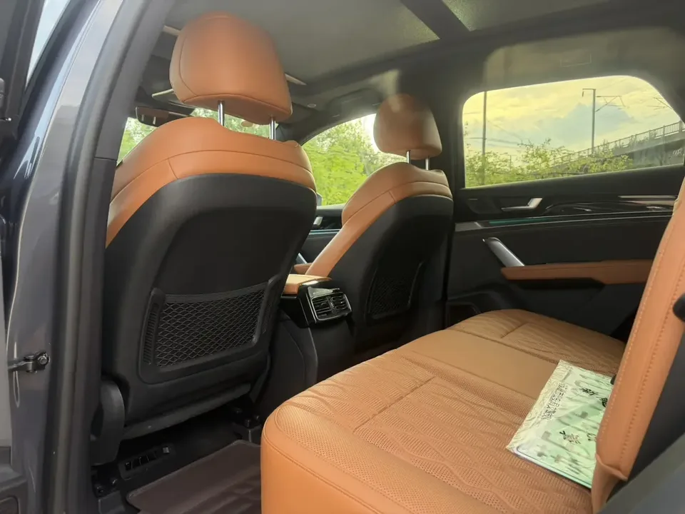 BYD Tang DM Tang DM 2023 DM-i Champion Edition 112KM Premium 2023 — thumbnail 3