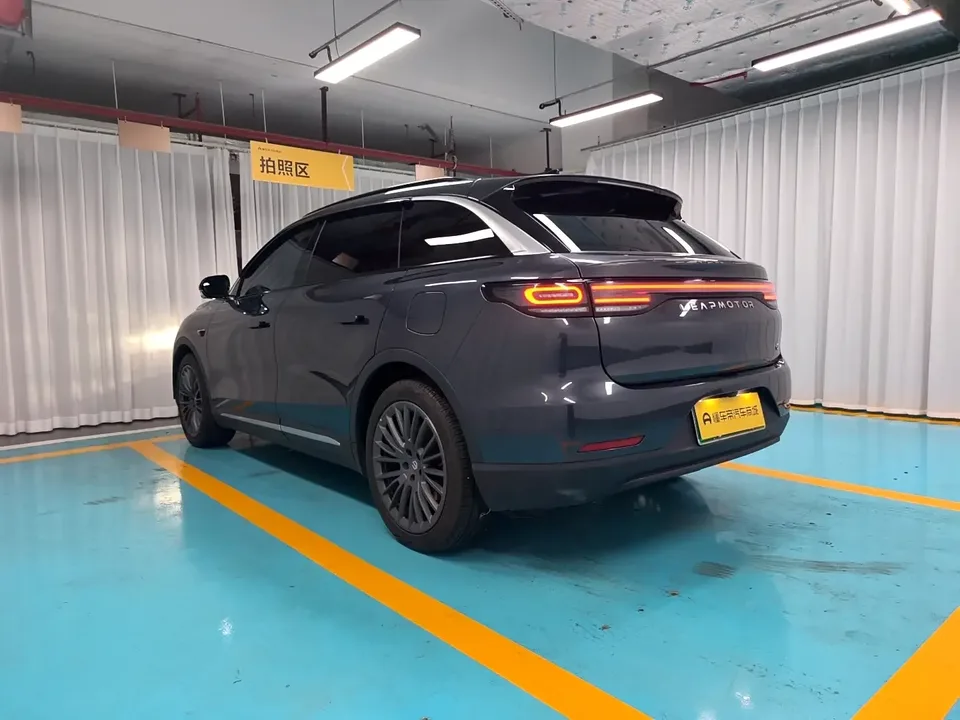 Leapmotor Zero running C11 Zero running C11 2023 Extended Range 285 Smart Edition 2023 — thumbnail 2