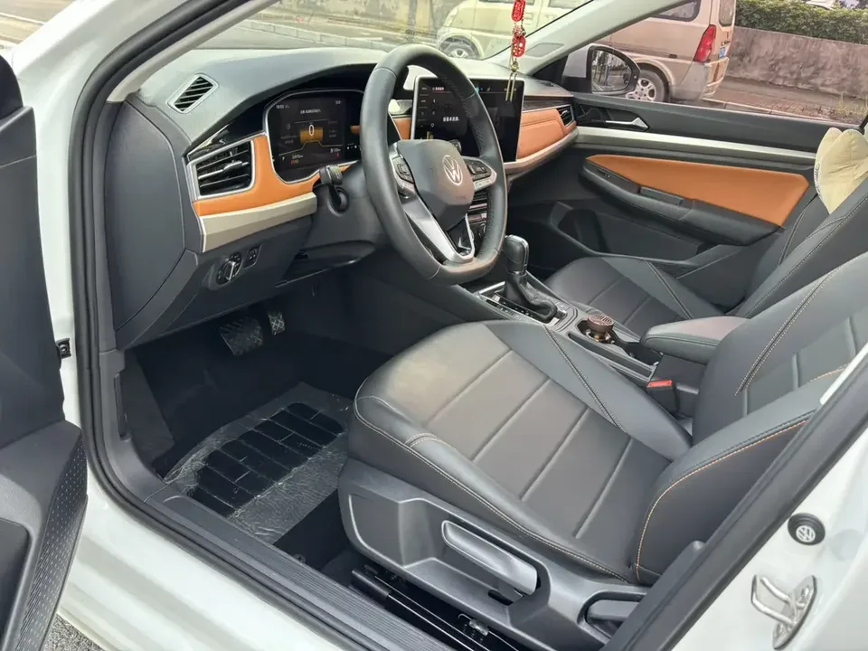 Volkswagen Bora Bora 2024 280TSI DSG Comfort Edition 2024 — thumbnail 3