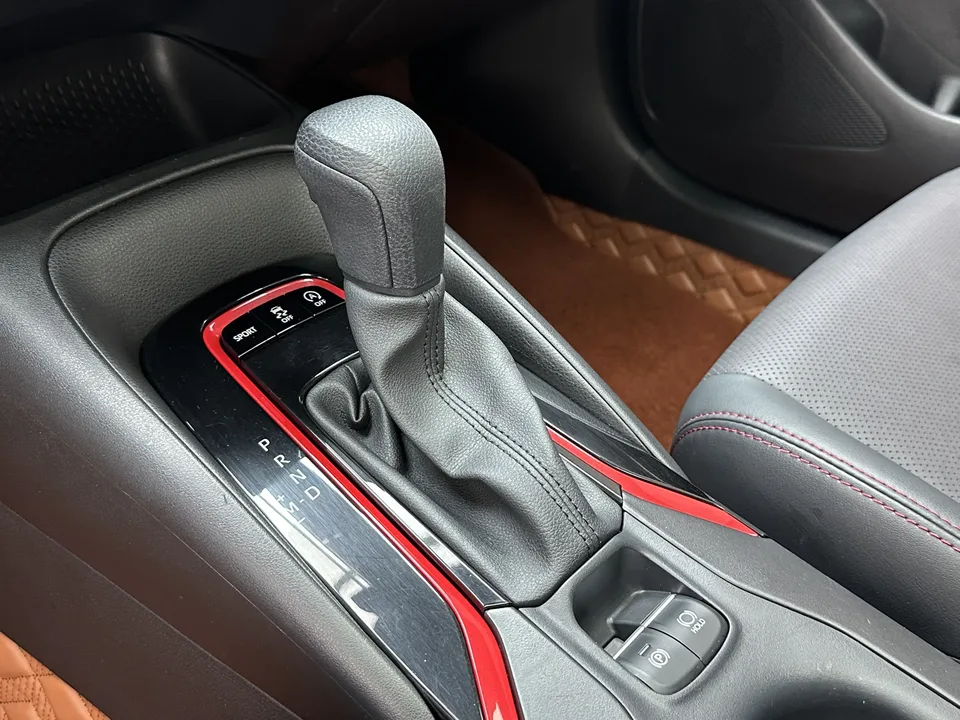 Toyota Levin Lei Ling 2022 185T CVT Sports Edition 2023 — миниатюра 5