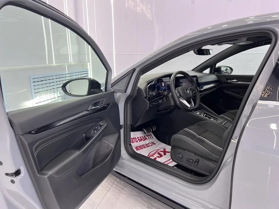 Volkswagen Golf golf 2023 280TSI DSG R-Line Lite 2022 — thumbnail 5