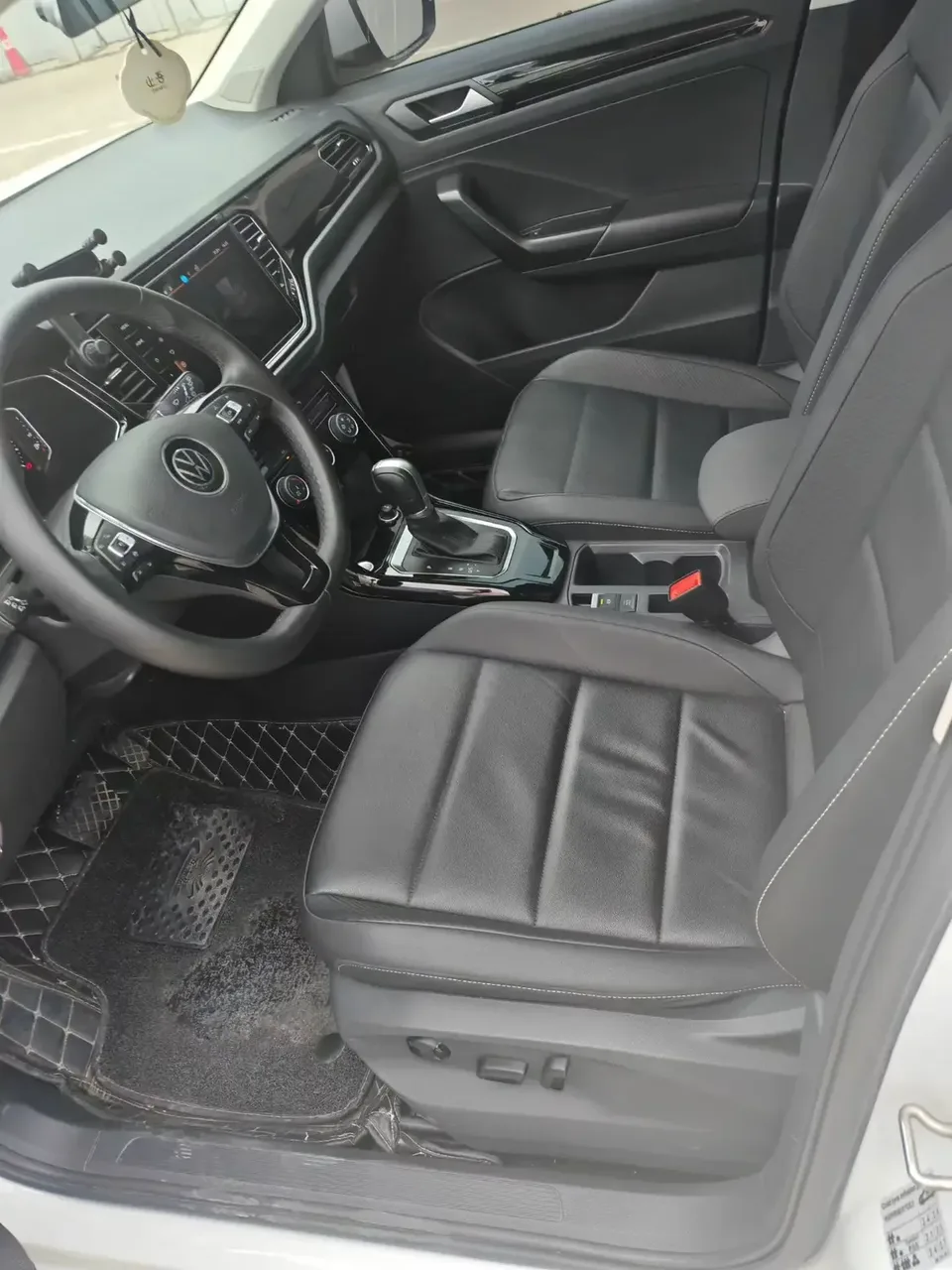 Volkswagen T-Roc TANG 2022 280TSI DSG 2WD Comfort PLUS 2022 — thumbnail 5