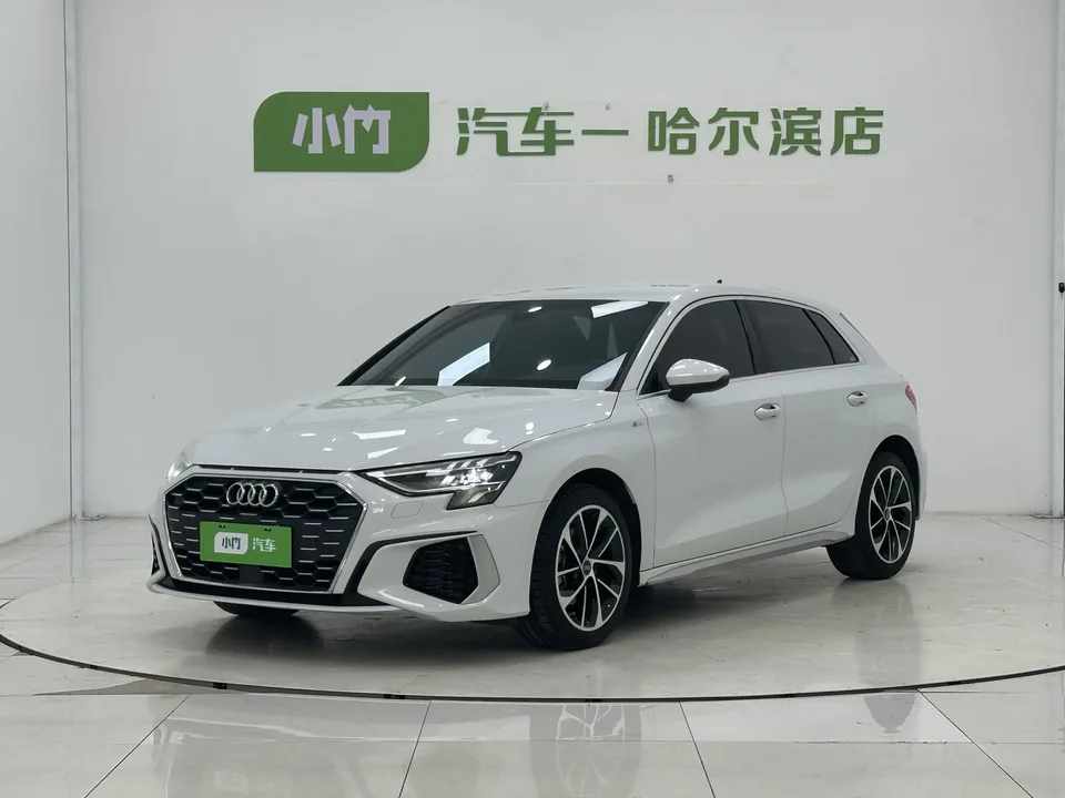 Audi A3 Audi A3 2022 Sportback 35 TFSI: A progressive sports model 2022 — photo 1, buy with delivery to Moscow