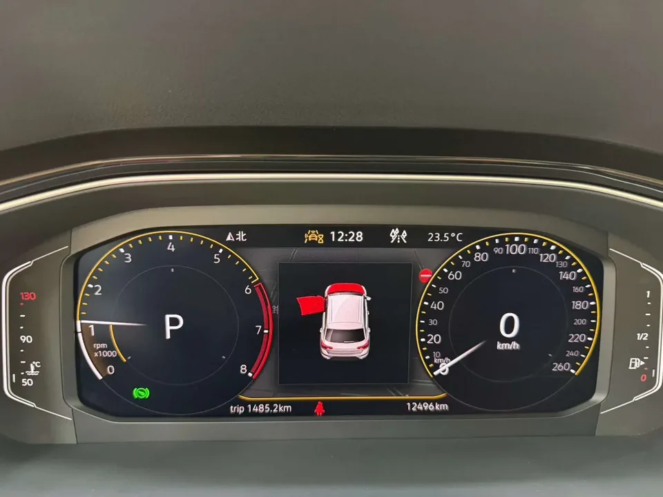 Volkswagen T-Roc TANG 2022 280TSI DSG 2WD Comfort PLUS 2023 — thumbnail 4